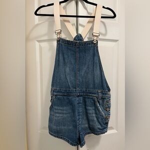 FREE PEOPLE OVERALL SHORTS